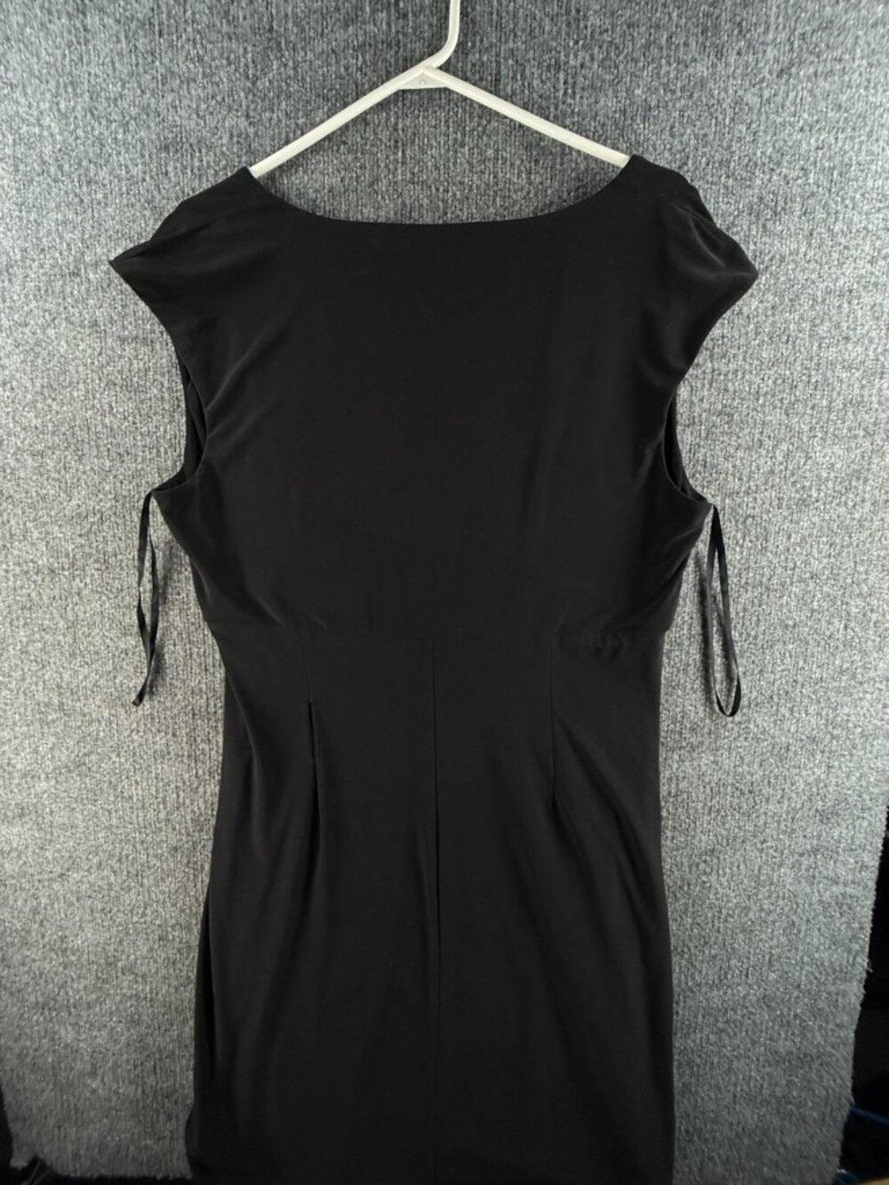 Lauren Ralph Lauren Black Dress Size Women 16 Stretch Sleeveless V Neck Knee - Picture 14 of 16